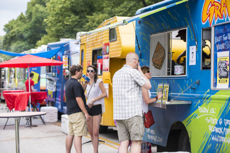 Top 10 Most Popular Food Truck Festivals in the U.S. - Zac's Burgers